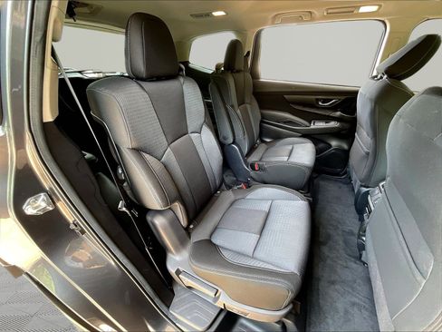 Used 2024 Subaru Ascent Premium w/ Convenience Package AWD/4WD image 24
