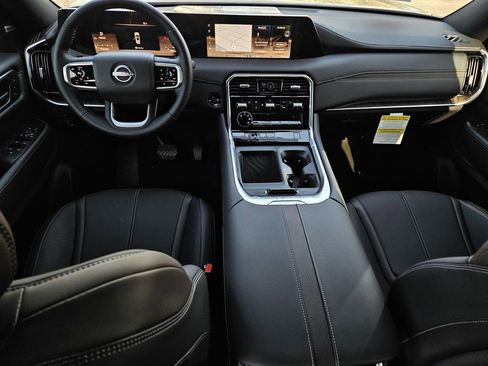 New 2026 Nissan Armada SL image 14