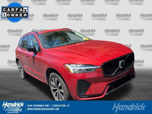 Used 2024 Volvo XC60 B5 Core w/ Protection Package AWD/4WD image 1