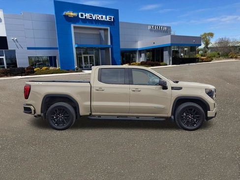 Used 2023 GMC Sierra 1500 Elevation AWD/4WD image 28