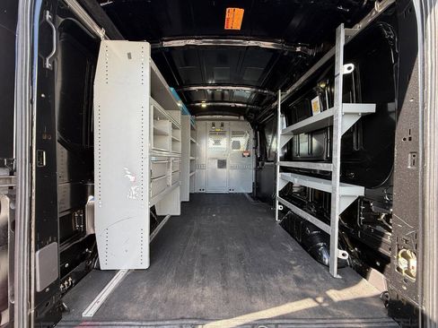 Used 2015 Ford Transit 250 148 Medium Roof RWD image 9