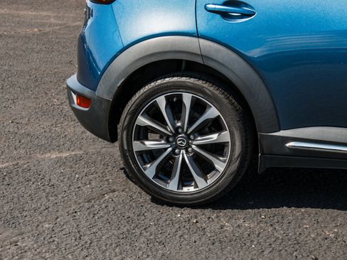 Used 2019 MAZDA CX-3 Grand Touring w/ Premium Package FWD image 4