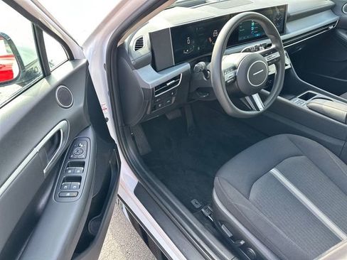 Used 2025 Hyundai Sonata SEL image 9