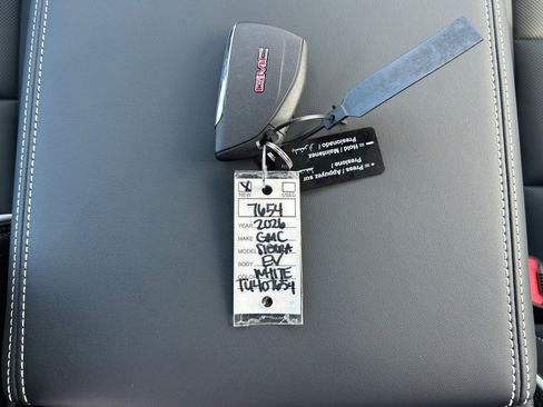 New 2026 GMC Sierra EV Elevation image 31