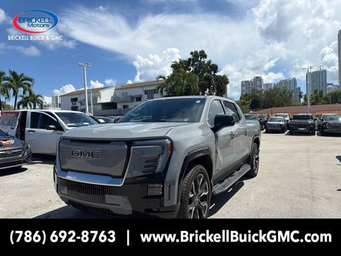Used 2024 GMC Sierra EV Denali AWD/4WD image 1