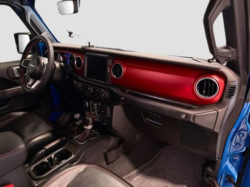 Used 2023 Jeep Gladiator Rubicon w/ LED Lighting Group image 25