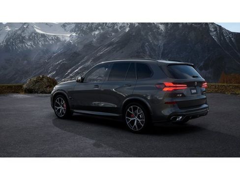 New 2026 BMW X5 xDrive50e AWD/4WD image 2