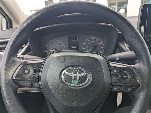 Used 2023 Toyota Corolla LE image 30
