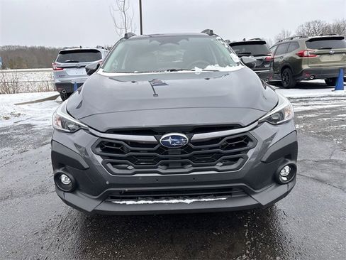 Used 2024 Subaru Crosstrek 2.0i Premium image 4
