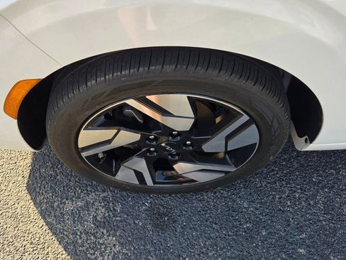 Used 2024 Kia Soul GT-Line image 18