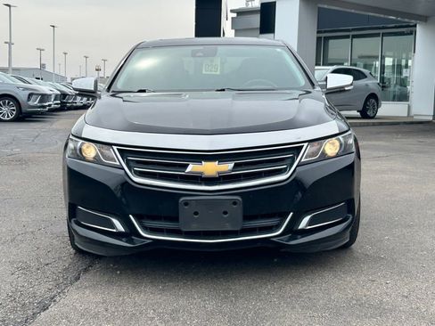 Used 2015 Chevrolet Impala LT image 2