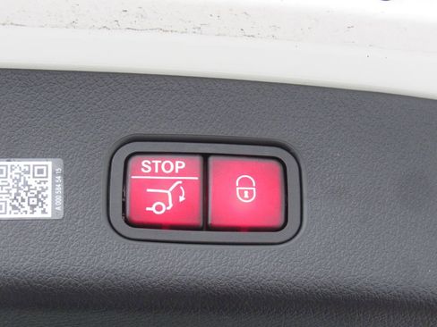 New 2026 Mercedes-Benz GLC 43 AMG GLC 43 AMG image 24