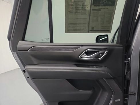 Used 2021 GMC Yukon SLT w/ SLT Premium Package RWD image 61