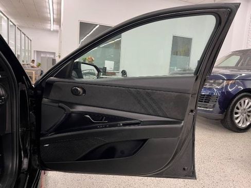 Used 2022 Hyundai Elantra N FWD image 27