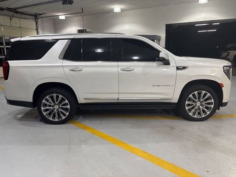 Used 2021 GMC Yukon Denali w/ Denali Ultimate Package image 5