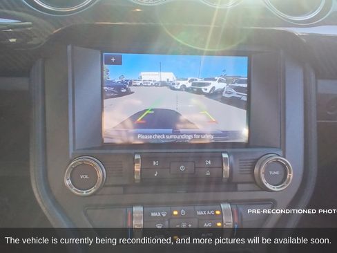 Used 2021 Ford Mustang Shelby GT500 w/ Technology Package RWD image 17