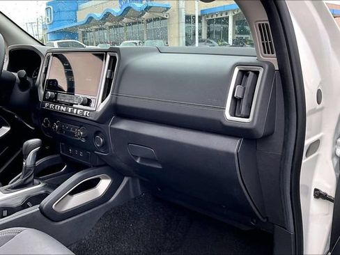 Used 2026 Nissan Frontier SV w/ Tow Package AWD/4WD image 22