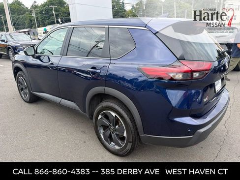 Certified 2025 Nissan Rogue SV AWD/4WD image 7
