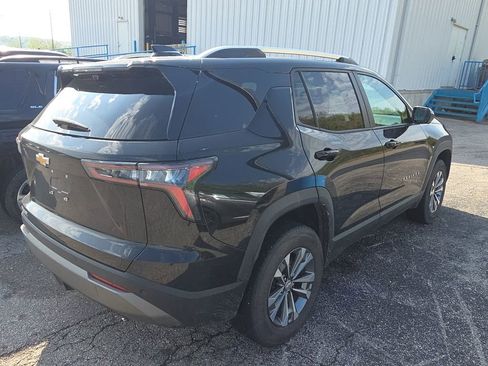 Used 2025 Chevrolet Equinox LT w/ Convenience Package II image 6