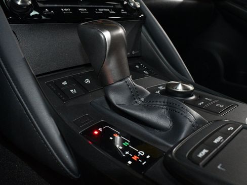 Used 2023 Lexus IS 300 w/ Premium Package RWD image 37