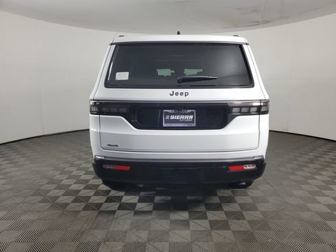 New 2026 Jeep Grand Wagoneer Limited AWD/4WD image 5