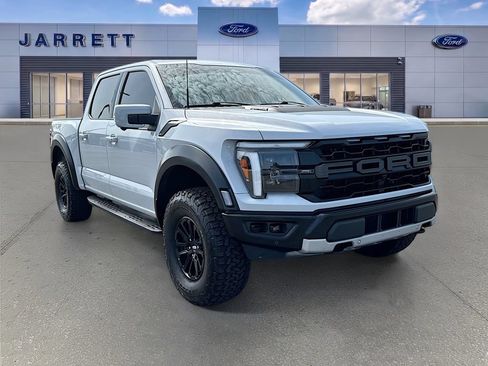 Used 2025 Ford F150 Raptor AWD/4WD image 1
