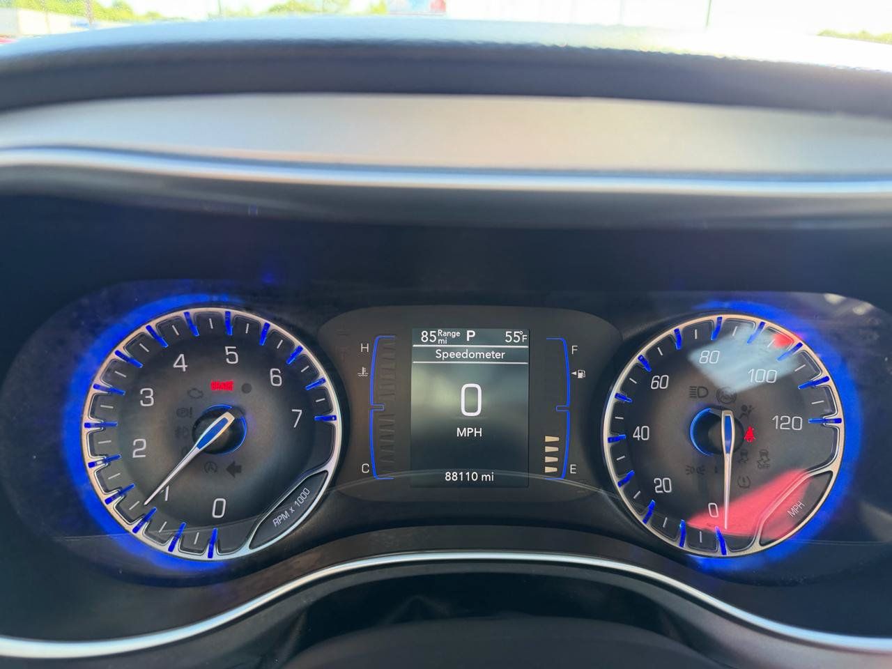 Used 2018 Chrysler Pacifica Touring Plus w/ S Appearance Package FWD image 14