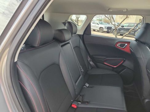 Used 2023 Kia Soul GT-Line image 9