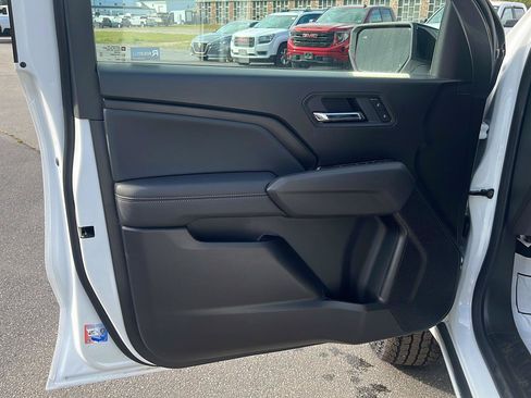 New 2026 GMC Canyon Elevation AWD/4WD image 13