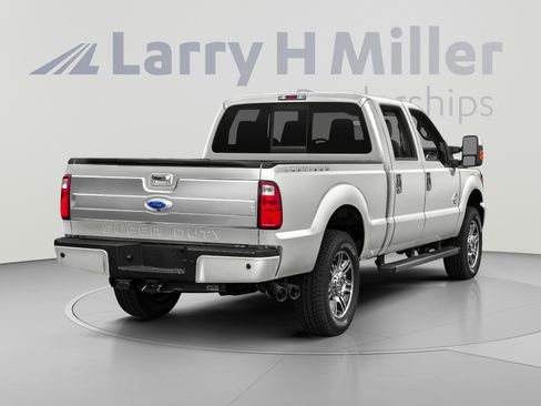 Used 2015 Ford F250 Lariat w/ Chrome Package AWD/4WD image 6