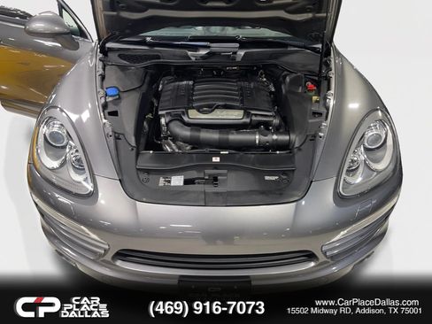 Used 2014 Porsche Cayenne AWD/4WD image 45
