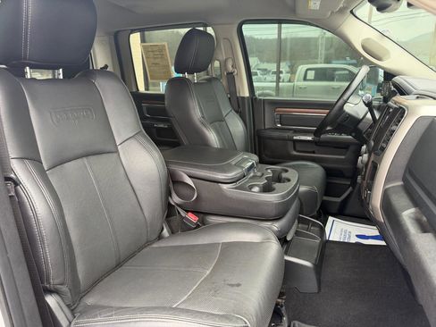 Used 2018 RAM 2500 Laramie image 17