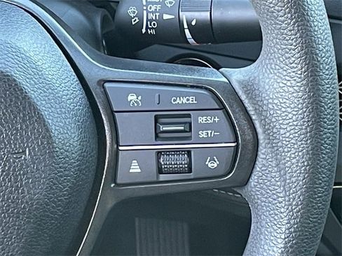 Certified 2025 Honda Accord LX image 13