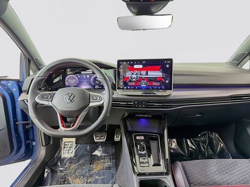 Used 2025 Volkswagen GTI SE image 26