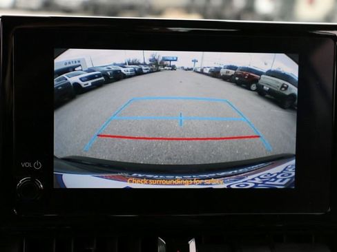 Used 2024 Toyota Corolla LE image 15