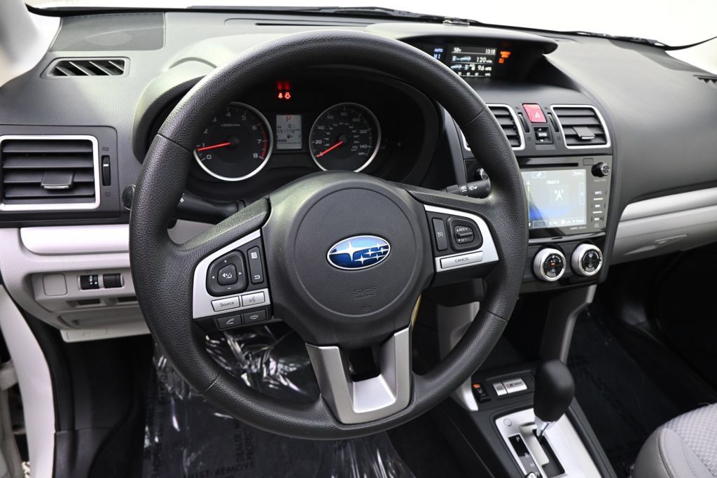 Used 2017 Subaru Forester 2.5i Premium w/ All-Weather Package AWD/4WD image 10