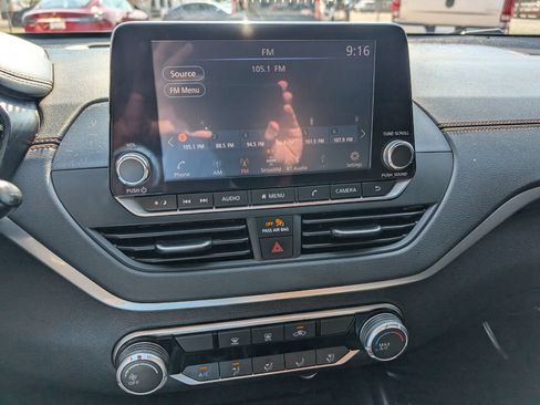 Used 2020 Nissan Altima 2.5 SR FWD image 22