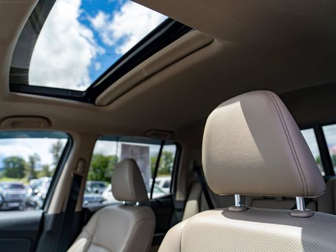 Used 2019 Honda Ridgeline RTL-E image 16