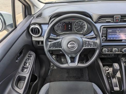 Used 2023 Nissan Versa SV image 16