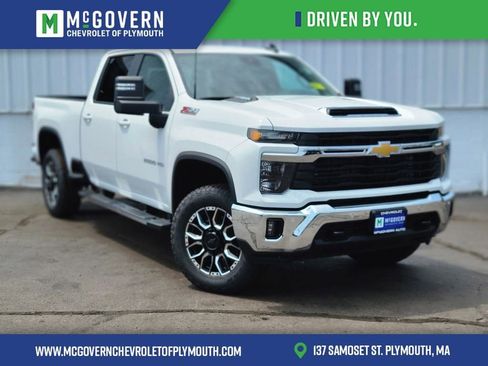 New 2025 Chevrolet Silverado 2500 LT w/ Safety Package AWD/4WD image 1