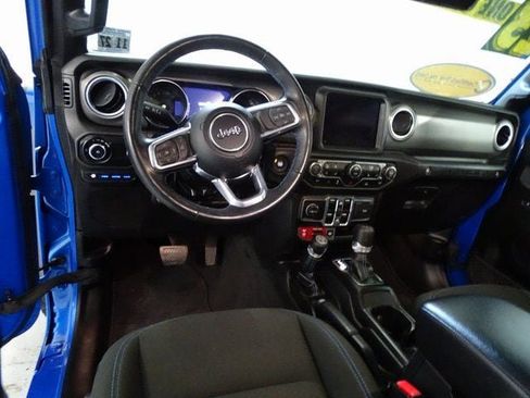 Certified 2023 Jeep Wrangler Unlimited Rubicon 4xe w/ Steel Bumper Group image 5