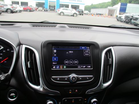 Certified 2023 Chevrolet Equinox LT AWD/4WD image 17