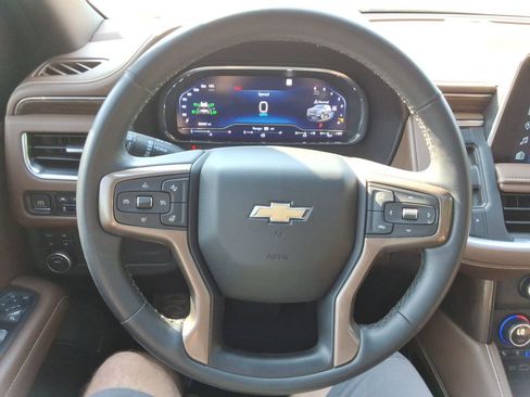 Used 2023 Chevrolet Tahoe High Country w/ Premium Package 2 AWD/4WD image 25