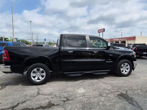 Used 2020 RAM 1500 Laramie AWD/4WD image 9