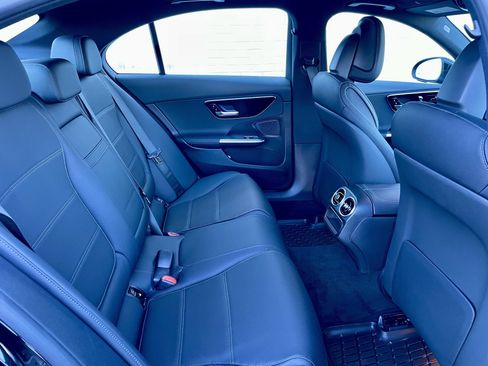 Used 2024 Mercedes-Benz C 300 4MATIC Sedan image 30