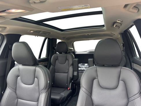 New 2026 Volvo XC90 T8 Ultra w/ Protection Package Premier AWD/4WD image 24