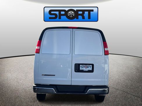 Used 2024 Chevrolet Express 2500 w/ Driver Convenience Package image 22