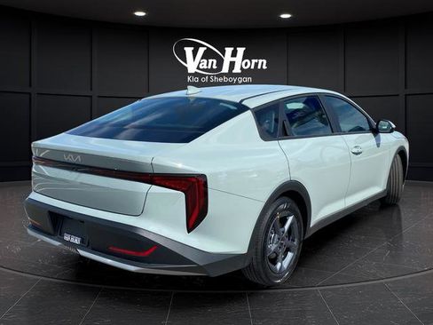 New 2026 Kia K4 FWD image 7