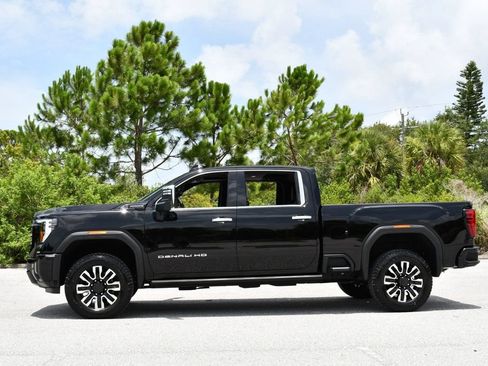 Used 2026 GMC Sierra 2500 Denali Ultimate w/ Max Trailering Package AWD/4WD image 28