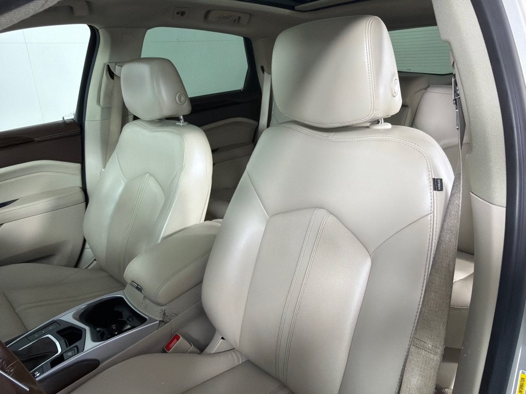 Used 2015 Cadillac SRX Luxury FWD image 12